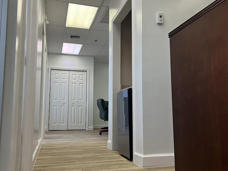 2455 E Sunrise Blvd #917-I — Photo 11