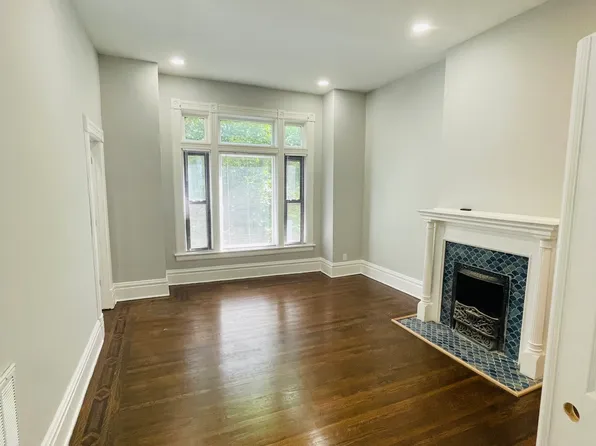 706 S Claremont Ave #2, Chicago, IL 60612