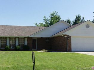 3405 E Dakota Ave, Muskogee, OK 74403