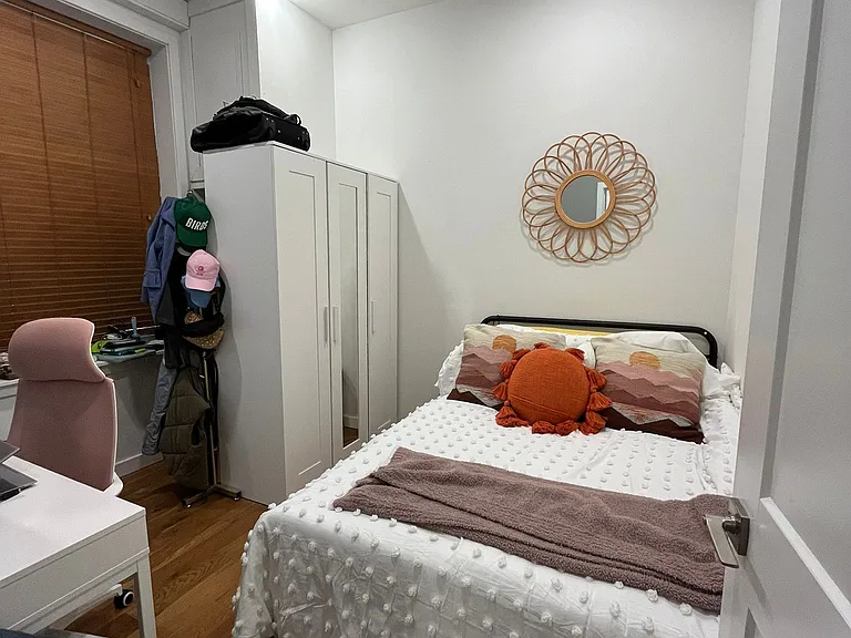 1629 Spruce St #6 — Photo 3
