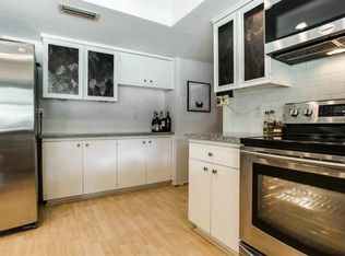3953 Dalgreen Dr, Dallas, TX 75214