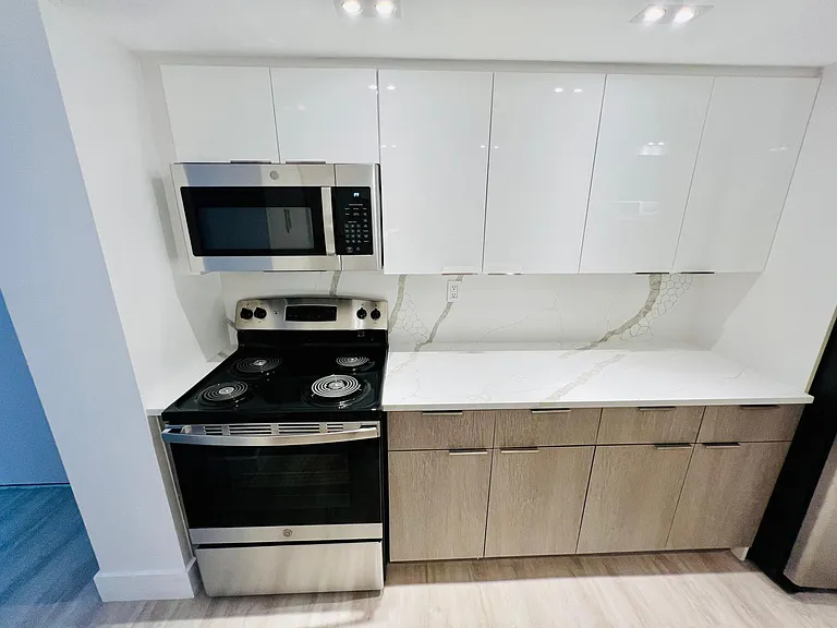 3200 Collins Ave #56 — Photo 13