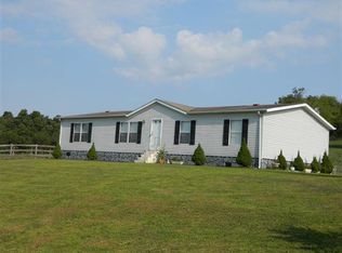 200 Needmore Rd, Chilhowie, VA 24319