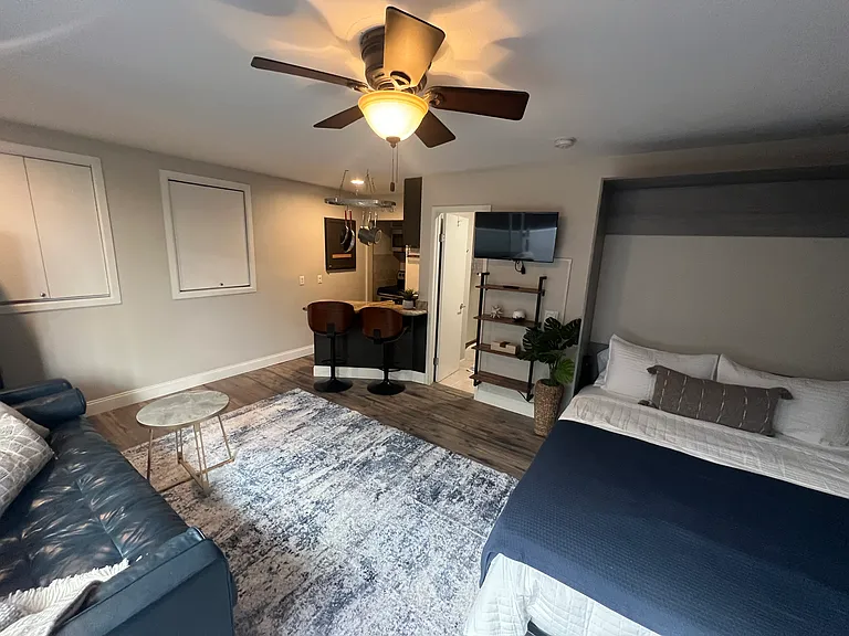 1625 Neptune Ave — Photo 12