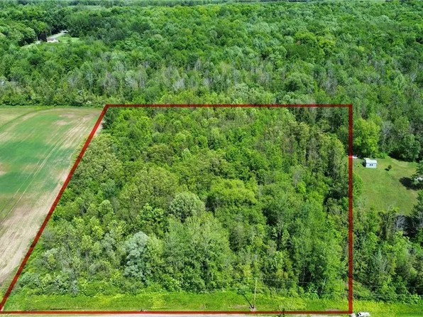7630 Wall Street Rd, Wolcott, NY 14590