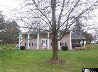 1898 Crocus Ln, York, PA 17408