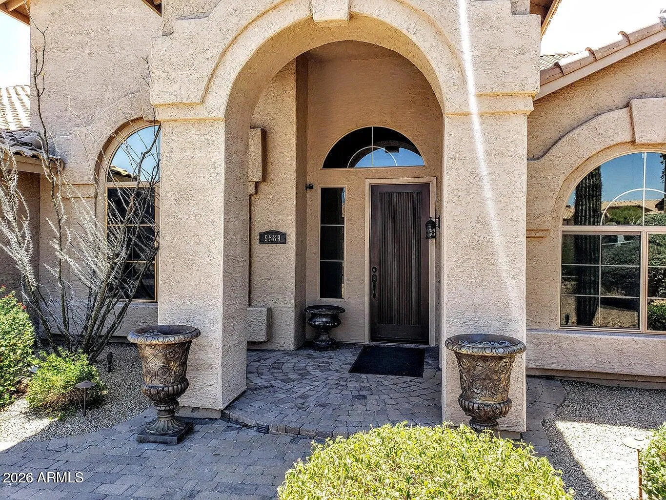 4 bed, 2.5 bath, 2936 sqft, $4,800 — Photo 3