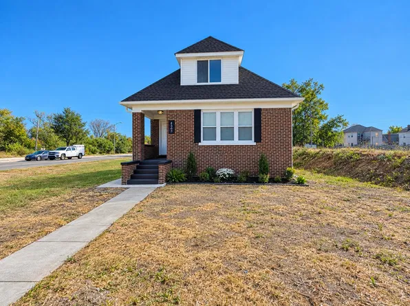 405 Bridge St, Gary, IN 46404
