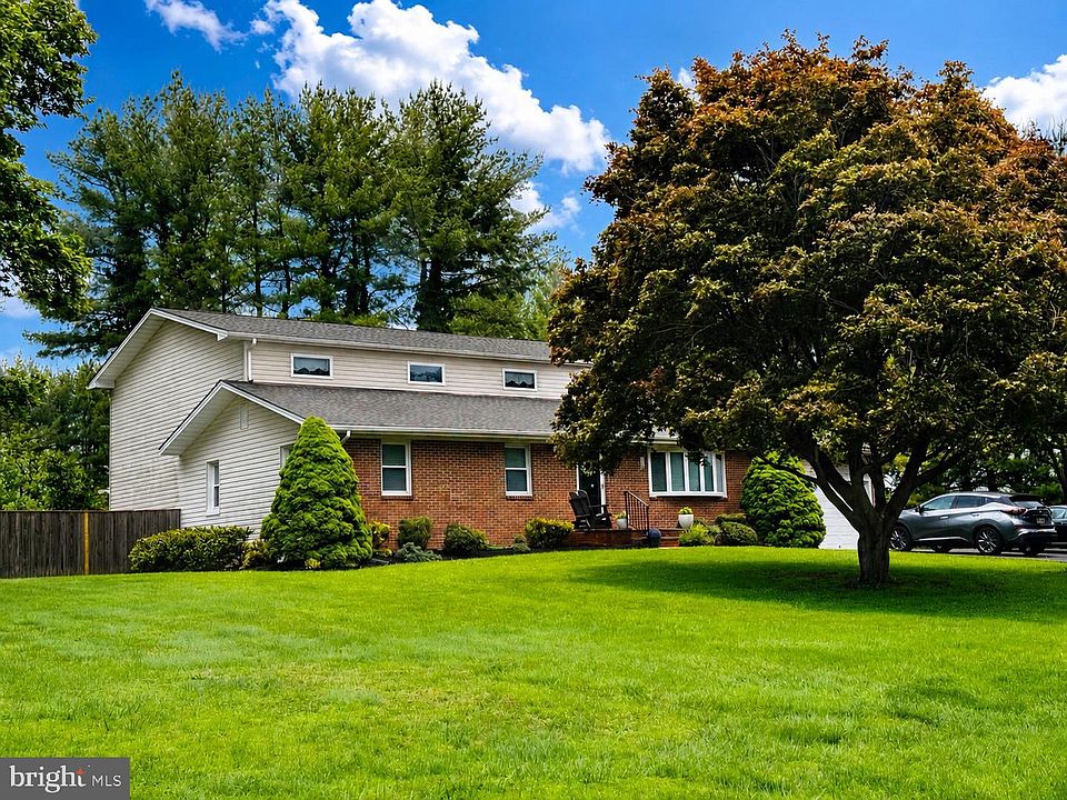 2nd image of 2306 Choate Rd