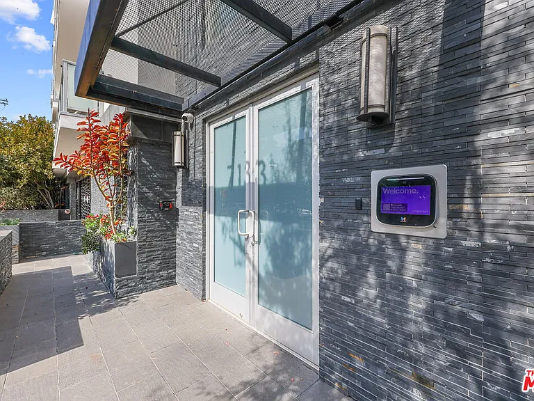 7133 Hawthorn Ave #Penthouse 6 — Photo 30