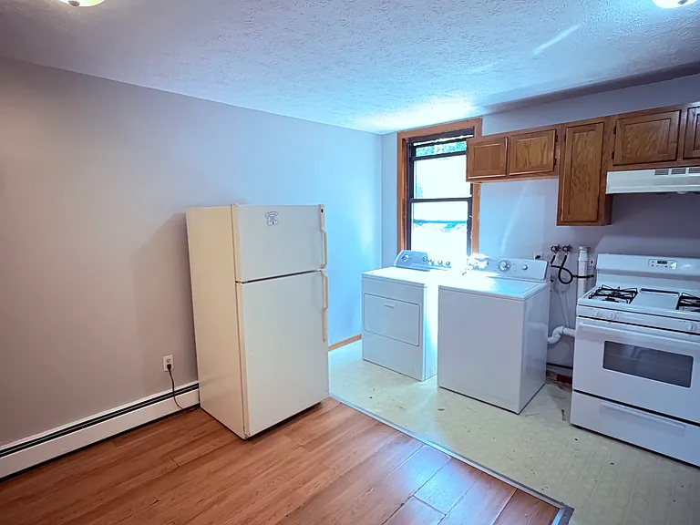 2114 Murray Ave — Photo 4