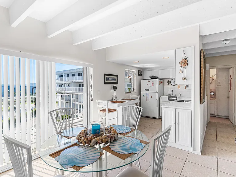 3500 S Ocean Blvd — Photo 20