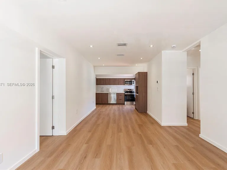 3021 Coconut Grove Dr — Photo 14