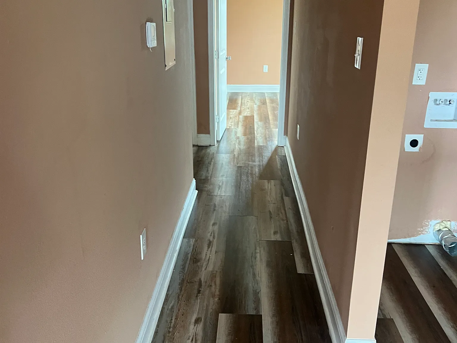 3 bed, $1,550 — Photo 2