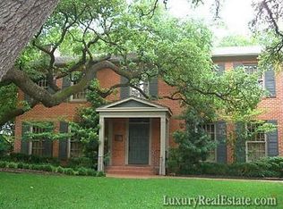 417 Ridgewood Rd, Fort Worth, TX 76107