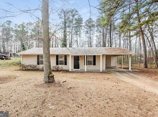3229 Robin Hood Ln, Winston, GA 30187