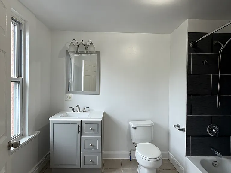 58 S 13th St #2 — Photo 8