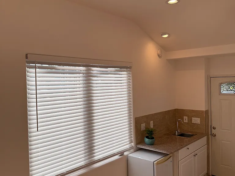 5370 Joseph Ln — Photo 6