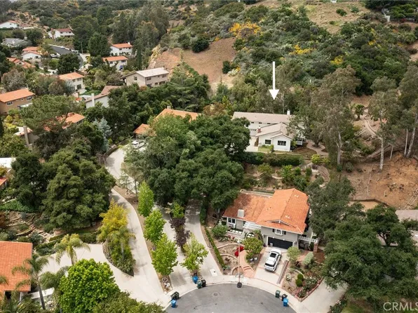 2231 Kelmscott Ct, Westlake Village, CA 91361