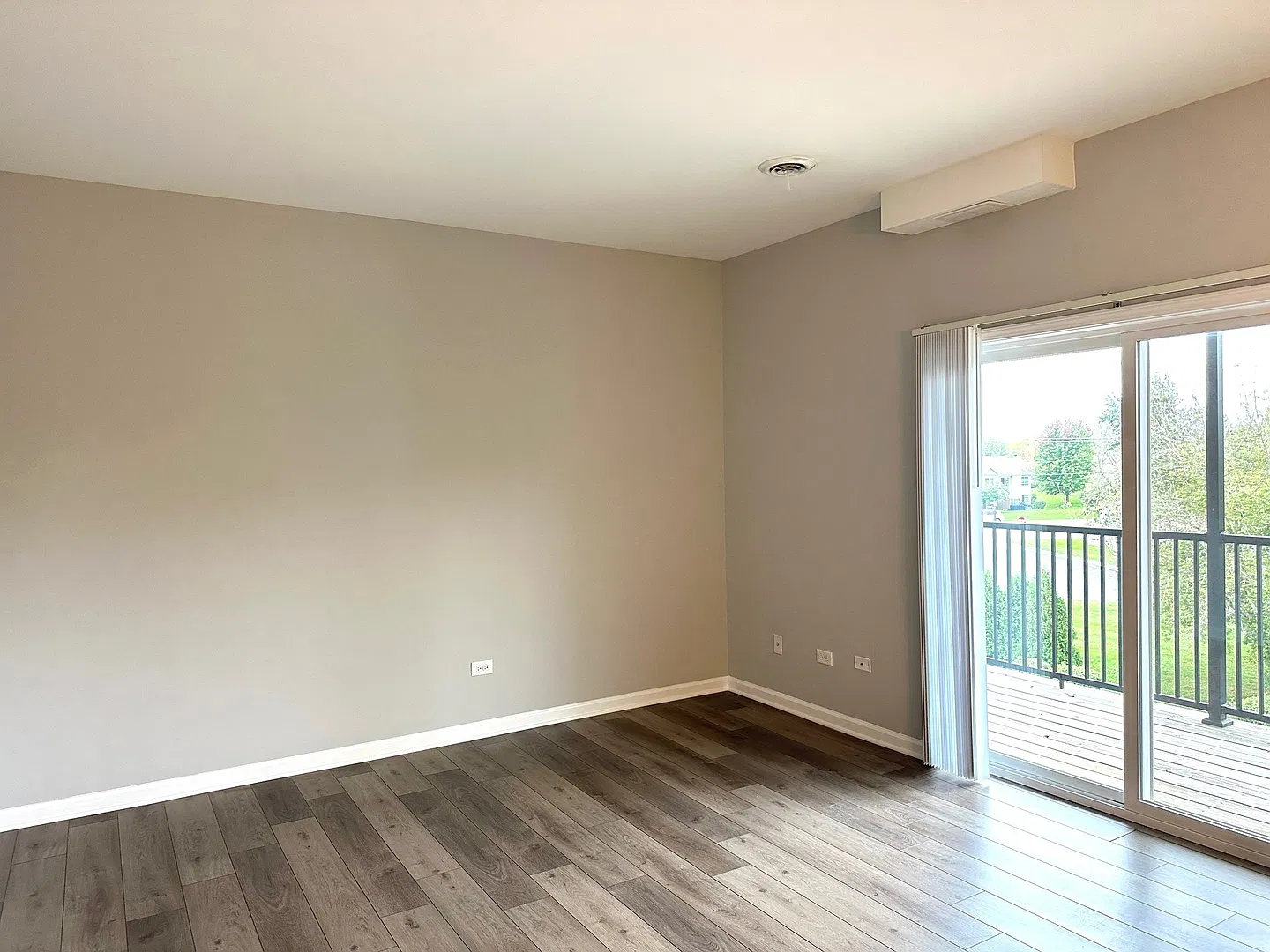 1 bed, 730 sqft, $1,650 — Photo 4