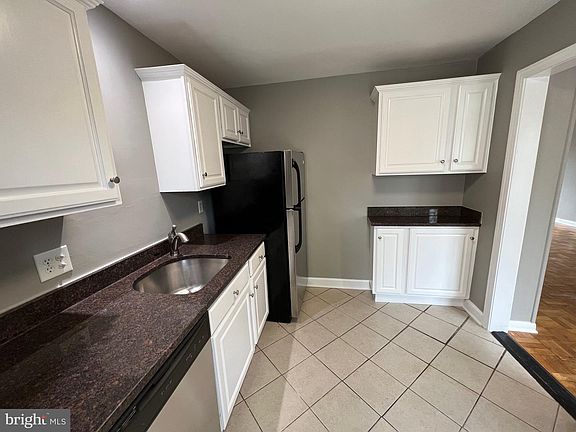 5th image of 1607 Belle View Blvd APT B1