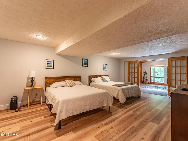1806 Perimeter Dr — Photo 19
