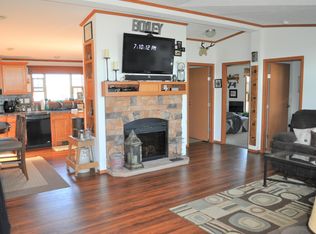110 Telegraph Trl, Fort Pierre, SD 57532