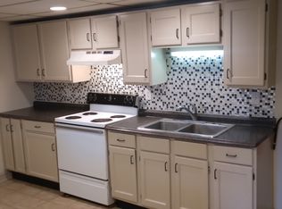 10 Pennsylvania Ave APT 2, Newville, PA 17241