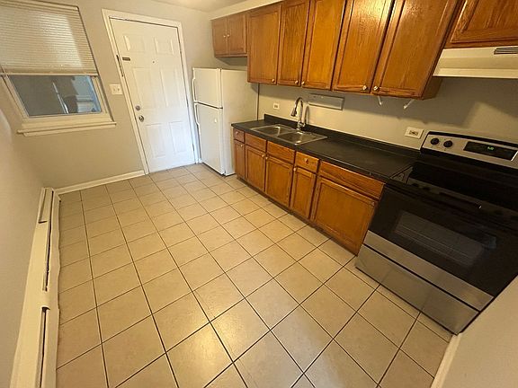 2nd image of 2116 S 13th Ave APT 2S