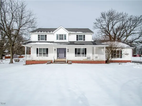 4744 Kennedy Rd, Lowellville, OH 44436