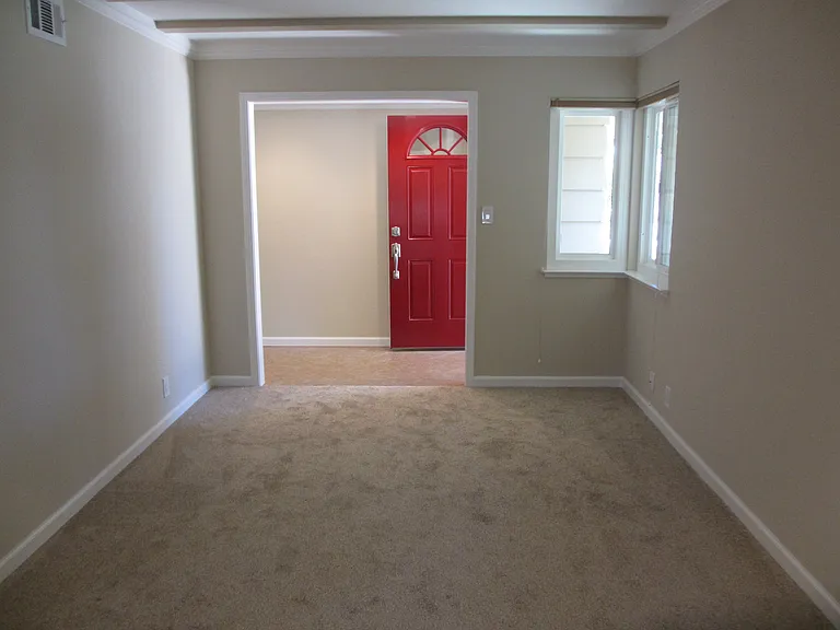 1141 Dunford Way #1 — Photo 7