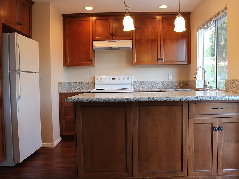 701 E 7th Ave #4 — Photo 6