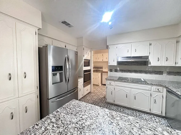 1438 Plumeria St — Photo 7