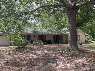 110 Red Bud Ln, Quitman, TX 75783