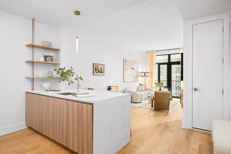 2-24 26th Ave #509