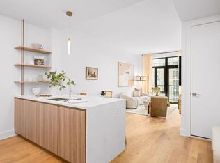 2-24 26th Ave #215, Astoria, NY 11102
