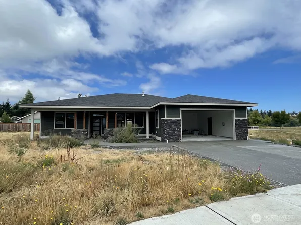141 Dover Lane, Sequim, WA 98382