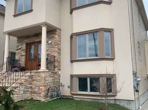(undisclosed Address), Staten Island, NY 10309