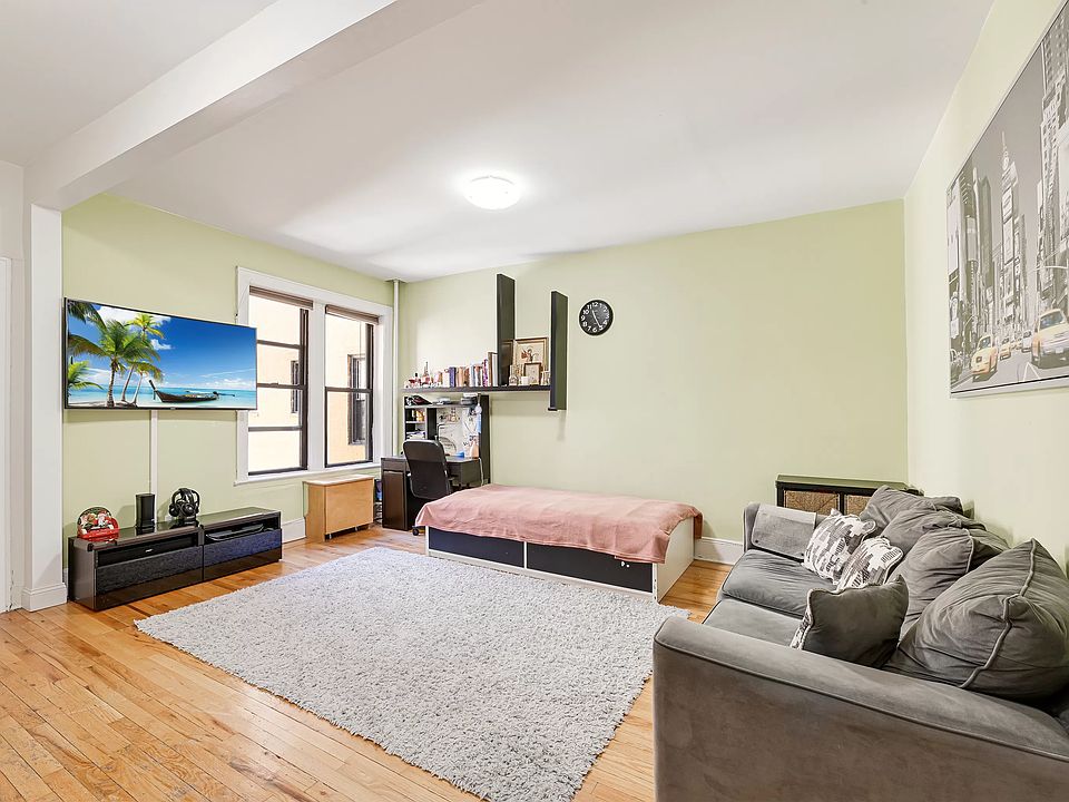 1st image of 83-74 Talbot St #4D