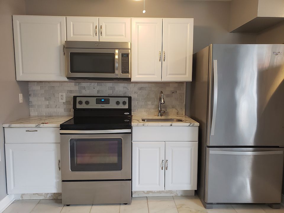 2nd image of 29118 Manchester St #67