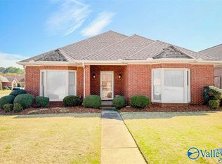 2219 Yorkshire SE, Decatur, AL 35601