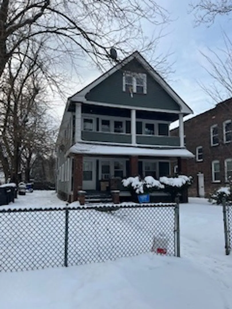 Building Photo - 1114 E 64th