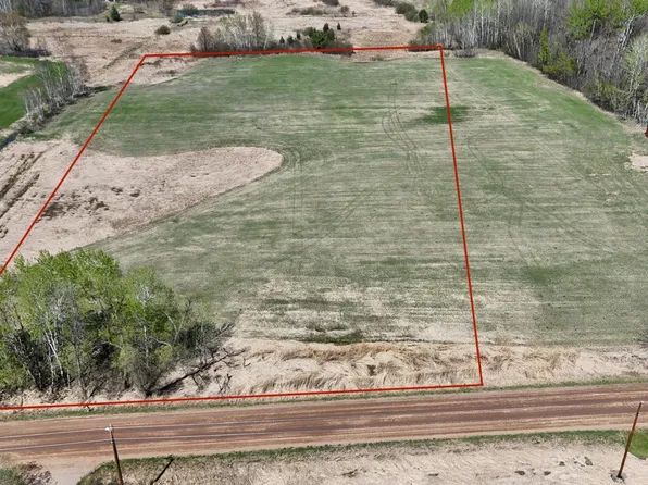 Pole Rd, Grasston, MN 55030