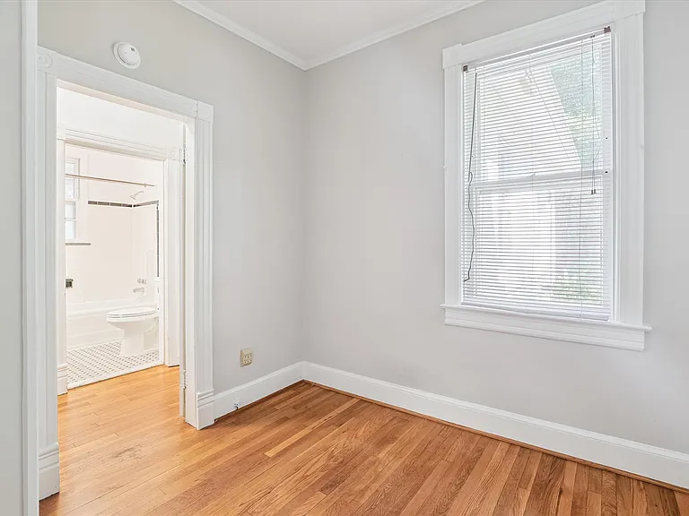 1200 N Cleveland St — Photo 20
