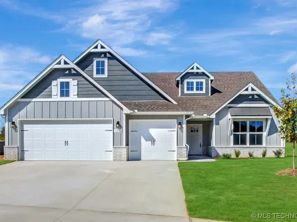 3204 E Lincoln St, Broken Arrow, OK 74014