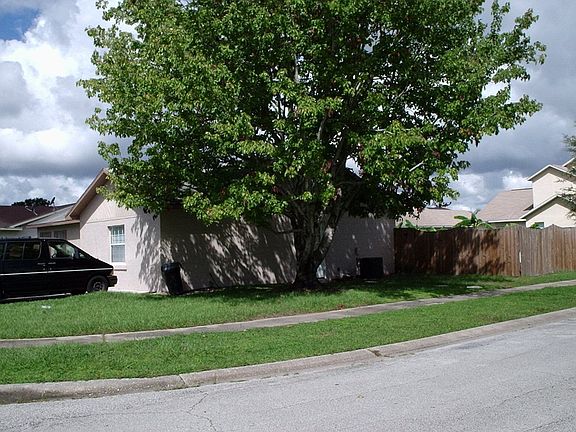 3rd image of 2305 Blanda St