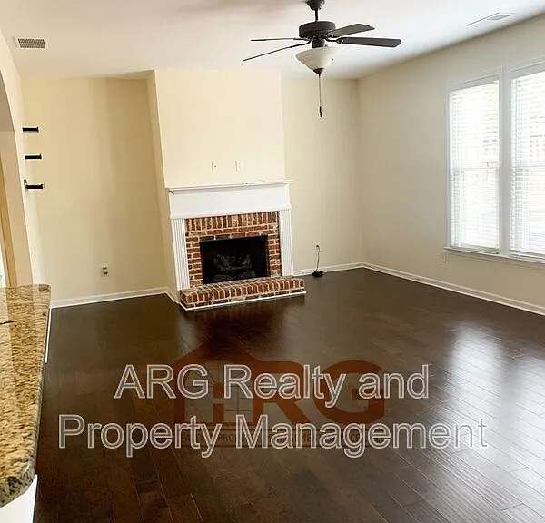 2892 Oshields Ct SW — Photo 4