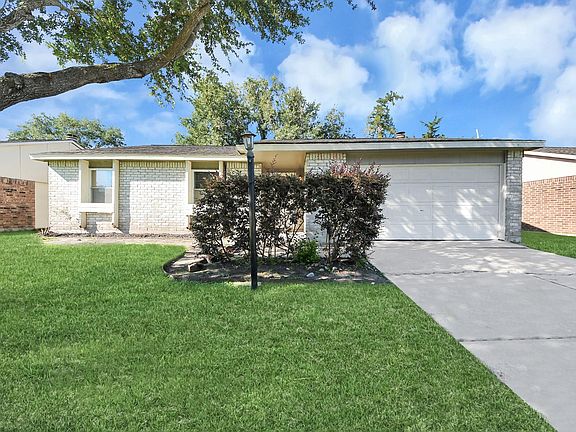 3rd image of 6834 Kearney Dr