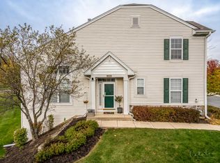 104 Oak Knoll Ct, Volo, IL 60020