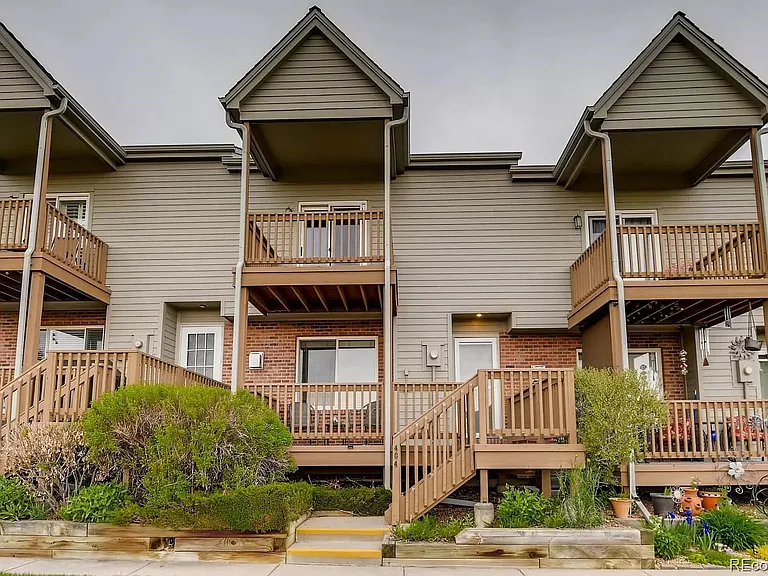 404 Antero St — Photo 1